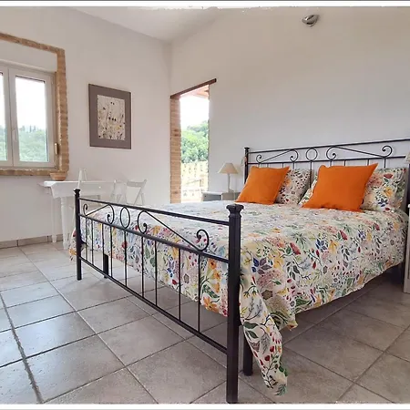Bed & Breakfast La Fonte E L Ulivo *