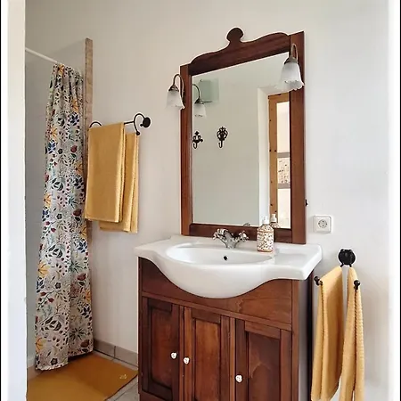 La Fonte E L Ulivo Bed and breakfast